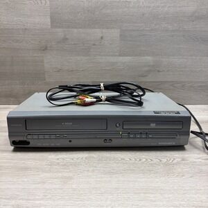 Magnavox MWD2205 4-Head DVD/VCR Combo Player - No Remote - Works Perfect, Clean